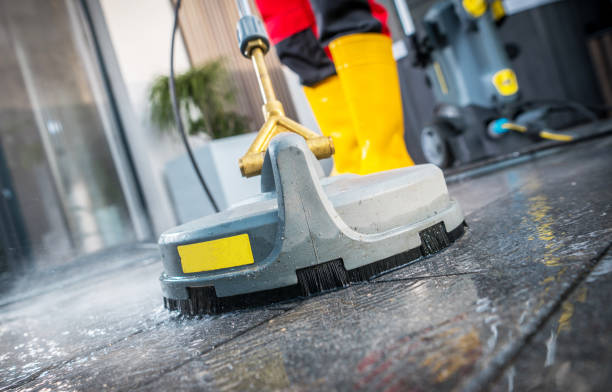 Best Residential Pressure Washing Services  in Bakersfield Country Clu, CA