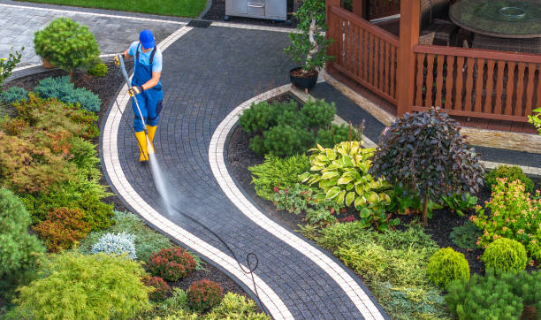Trusted Bakersfield Country Clu, CA Pressure Washing Experts